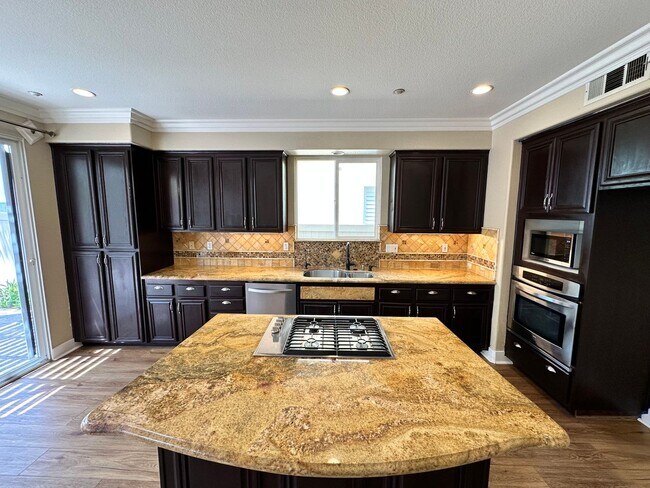 Building Photo - 16791 Wanderly Ln