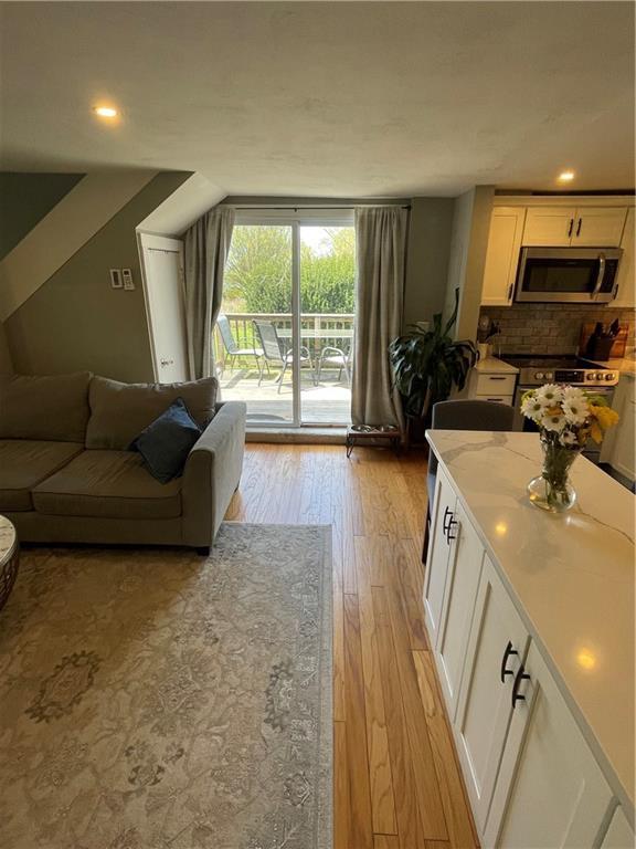 Building Photo - 16 Dudley Ave