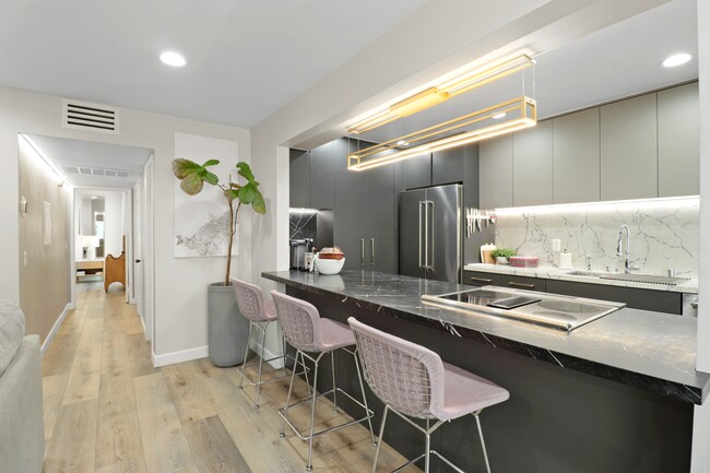 Building Photo - 4610 Park Granada