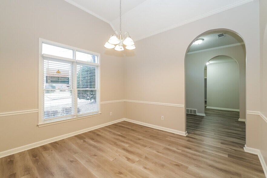 Building Photo - 2582 Hearth Stone Dr