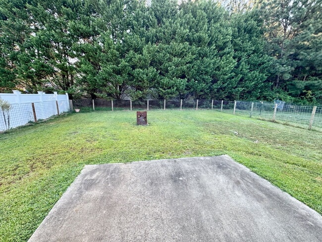 Building Photo - 2 bedroom townhome in Seneca