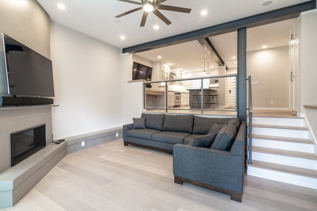 Building Photo - One-Of-A-Kind, Completely Remodeled 2 Bed ...