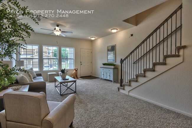 Building Photo - Prairie Haven Townhome - Available July 16th