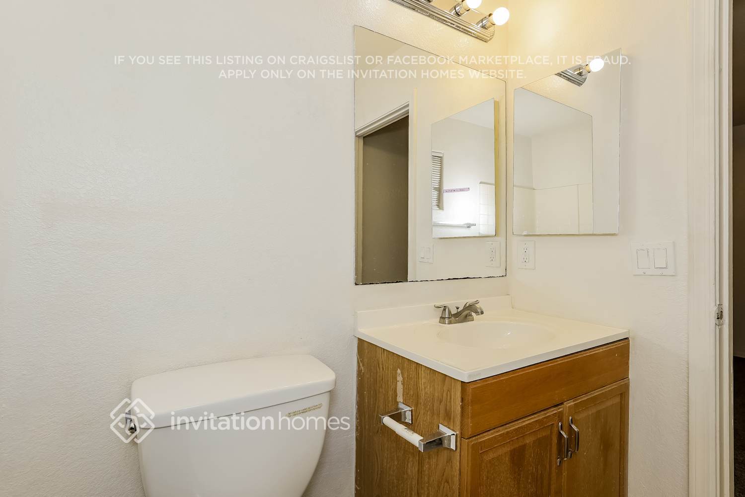 Building Photo - 2222 W Bowker St