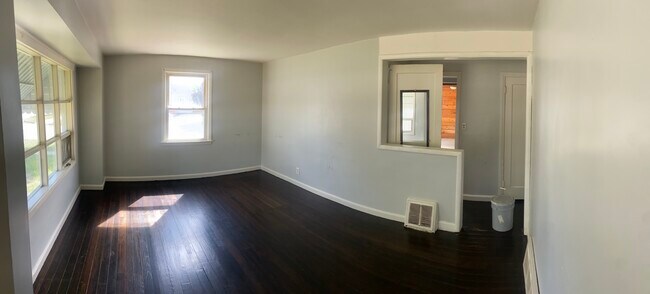 Building Photo - 2667 Liberty Rd