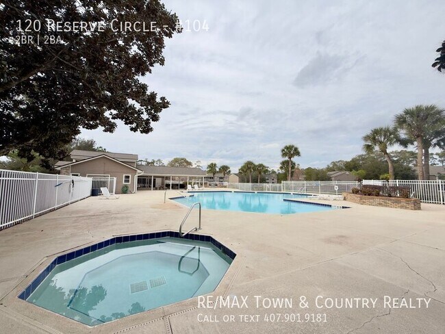 Building Photo - 120 Reserve Cir