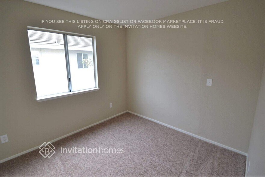 Building Photo - 418 Stoneybrook Ln