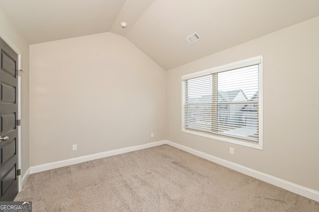 Building Photo - 747 Overlook Gln Dr