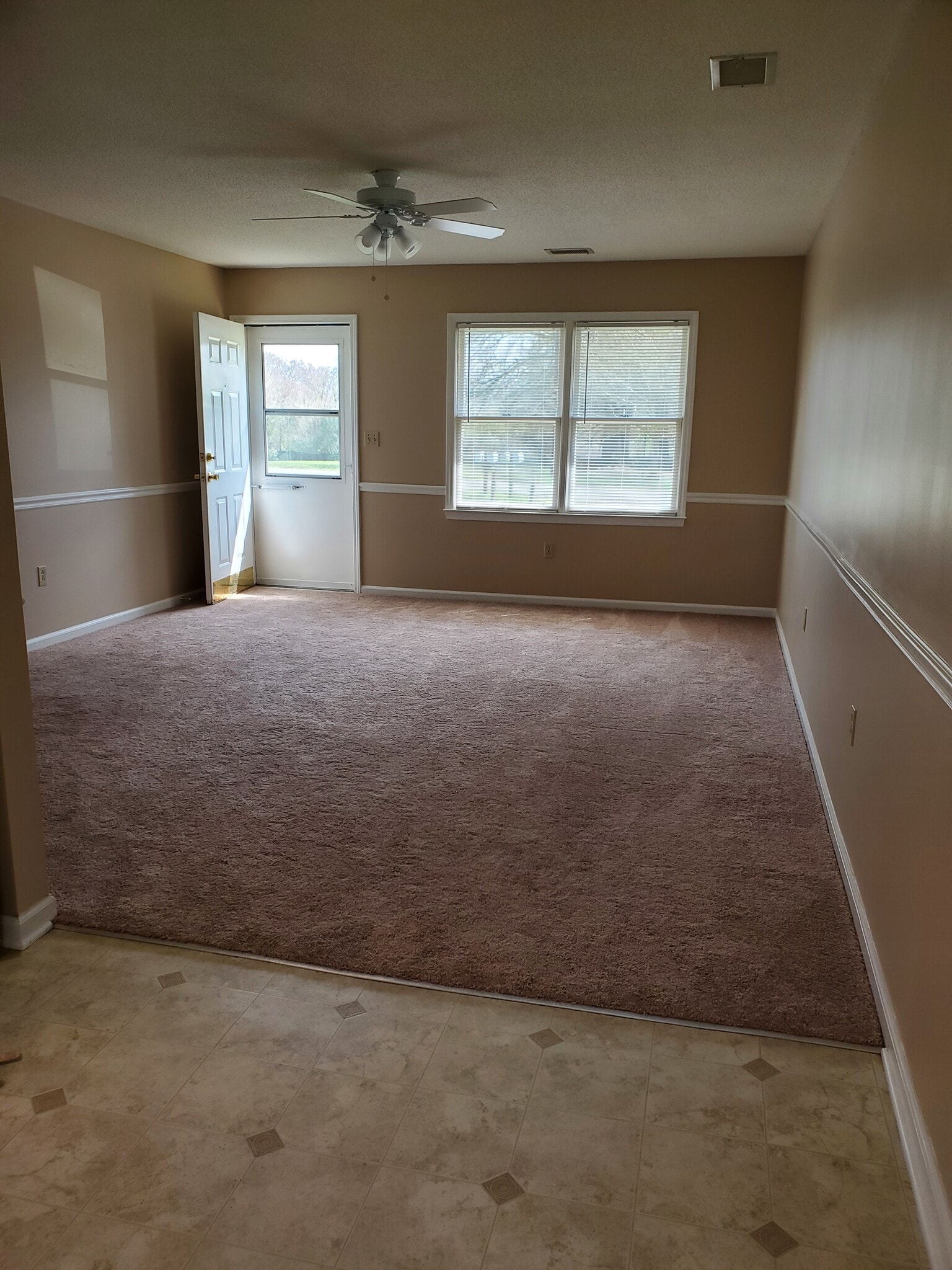 Building Photo - 294 Gurley Dr NW