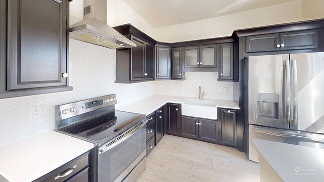 Building Photo - 45 Henry Ave