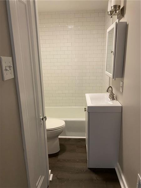 Updated bath - 304 Cornell Ave