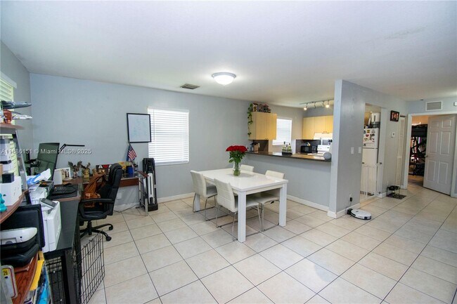 Building Photo - 2317 Liberty St