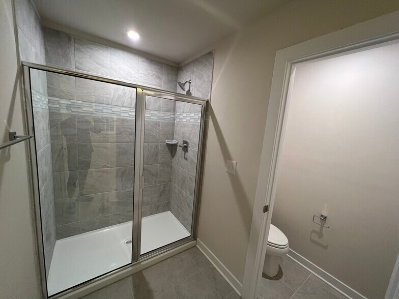 Building Photo - 807 Autumn Sage Dr