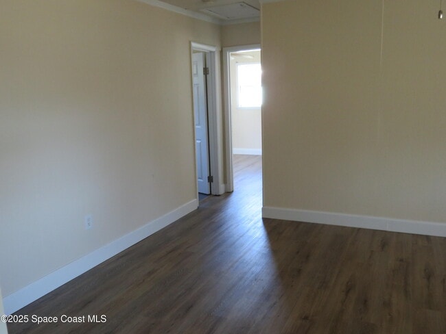 Building Photo - 1690 Elizabeth Ave