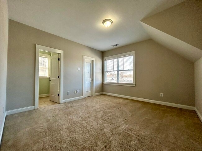 Building Photo - 1920 Lela Avenue