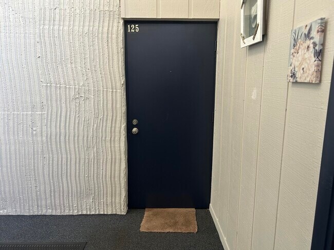 Building Photo - 6514 Spring Bottom Way