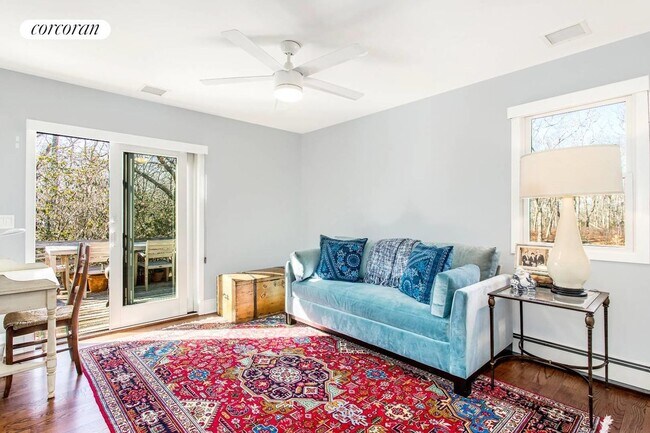 Building Photo - 1083 Sagg Rd