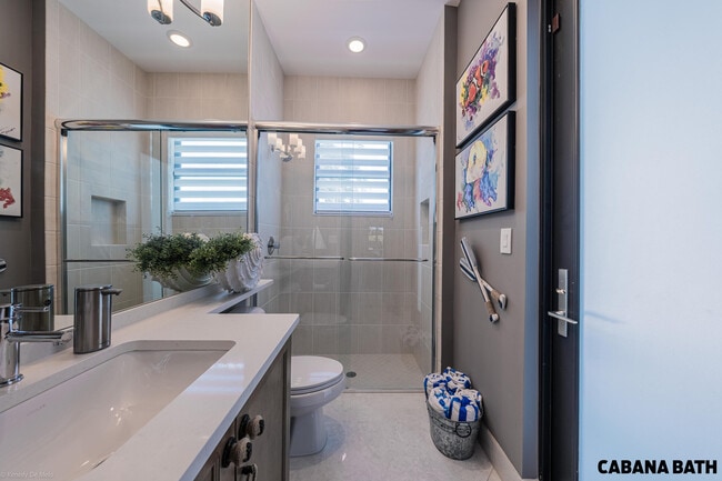 Building Photo - 17119 Aquavera Way