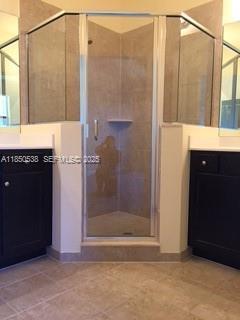 Building Photo - 5906 NW 56th Pl