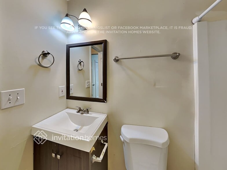 Building Photo - 1780 Rolling Hills Trail SE