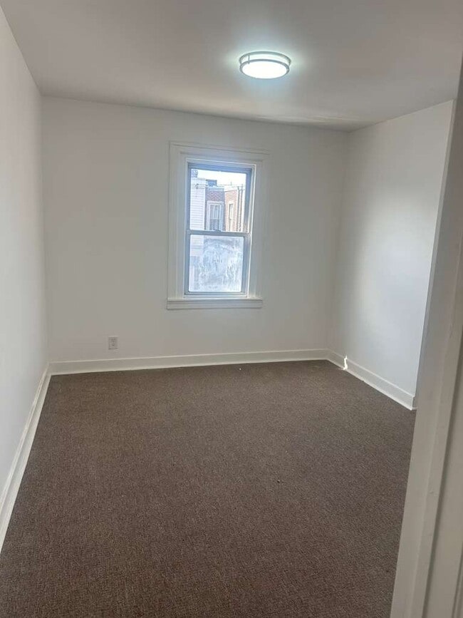 Building Photo - 4860 Gransback St