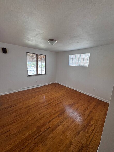 Building Photo - 4100 Kennywood Blvd