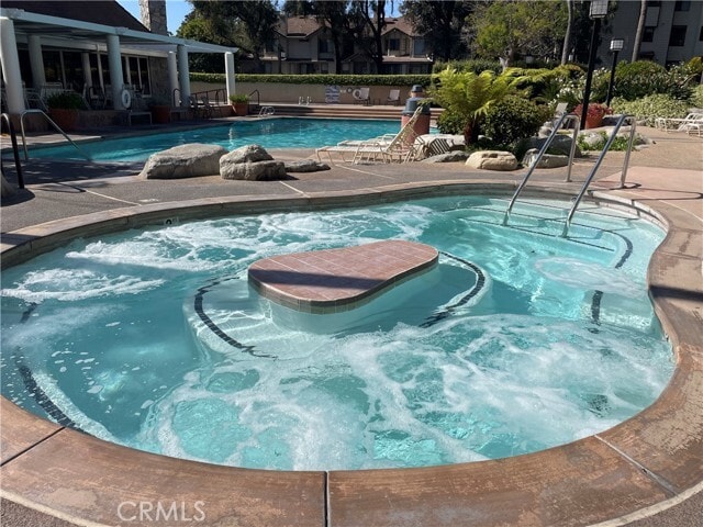 Building Photo - 2563 Plaza del Amo