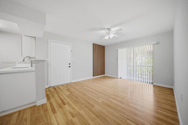 Building Photo - 15560 SW 104th Terrace