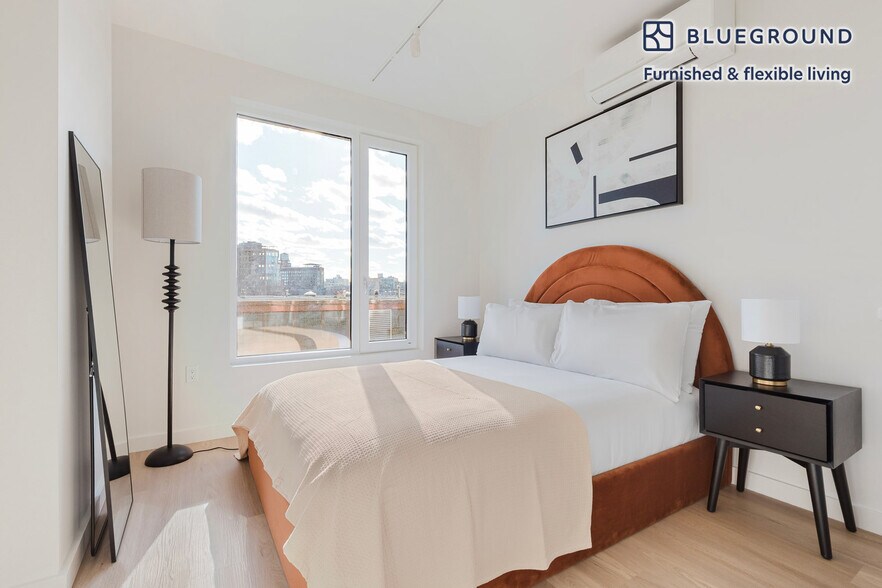 Building Photo - 16 West St