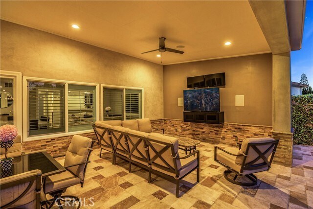 Building Photo - 1320 N Van Gogh Cir