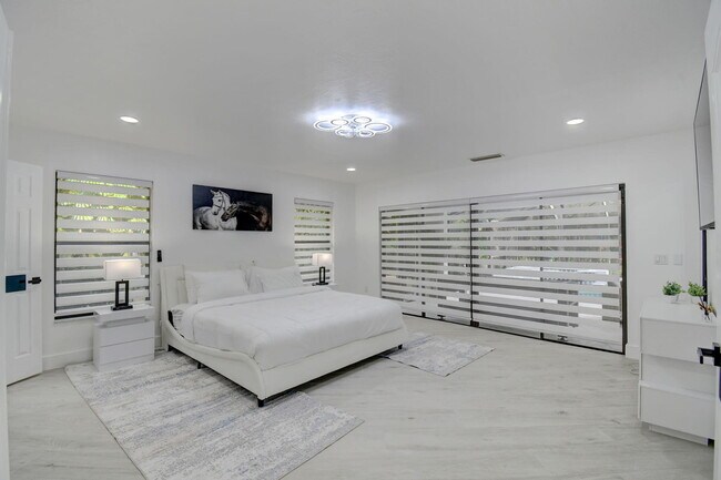 Building Photo - 13302 Doubletree Cir