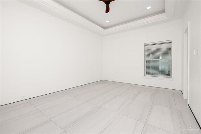 Building Photo - 43 Antigua Dr