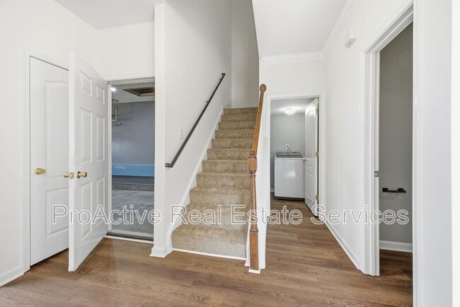 Building Photo - 2021 Livingston St