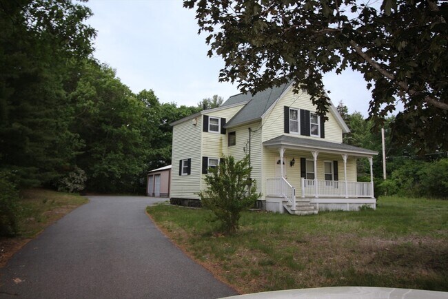 Building Photo - 206 Riverneck Rd