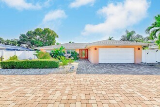 Building Photo - $500 Move-In Special – Limited Time!