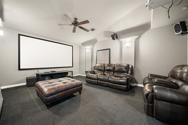 Building Photo - 20606 Newstone Dr