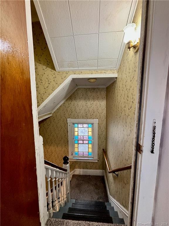 Building Photo - 63 Oakwood Ave