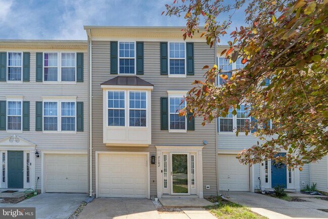 Building Photo - 7102 Finch Ln