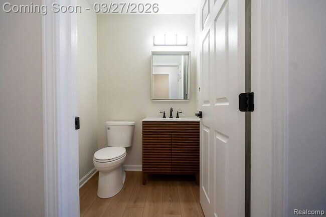 Building Photo - 23869 McCort Dr