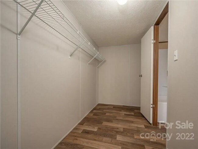 Building Photo - 36 Pop Corn Dr