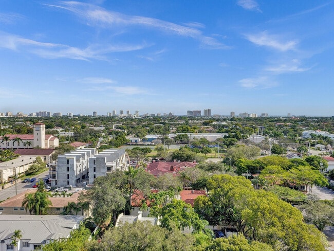 Building Photo - 110 N Federal Hwy