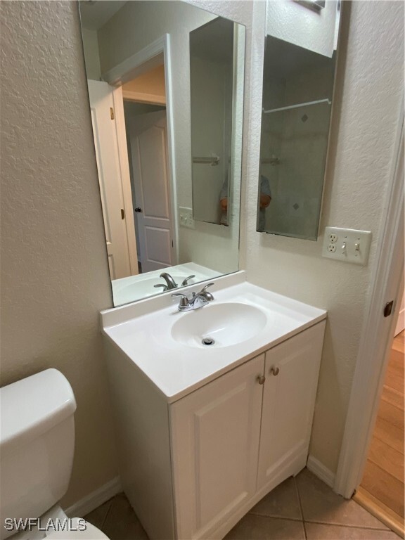 Building Photo - 4025 SW 8th Pl
