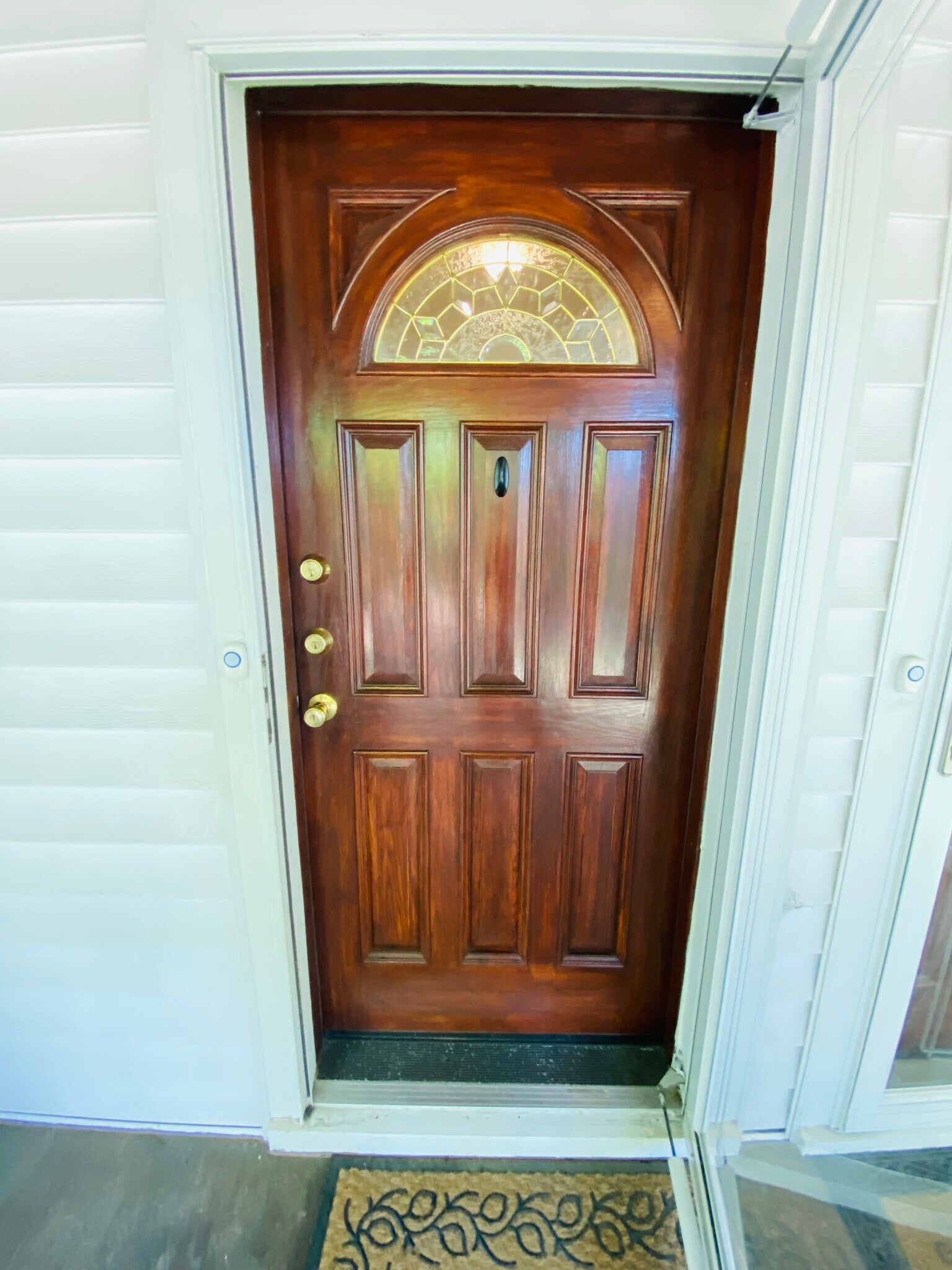 Building Photo - 623 S 60th St