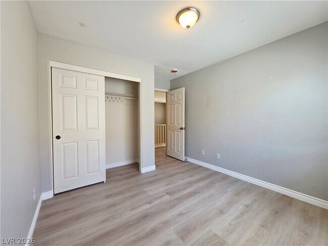 Building Photo - 3549 Bella Sovana Ct