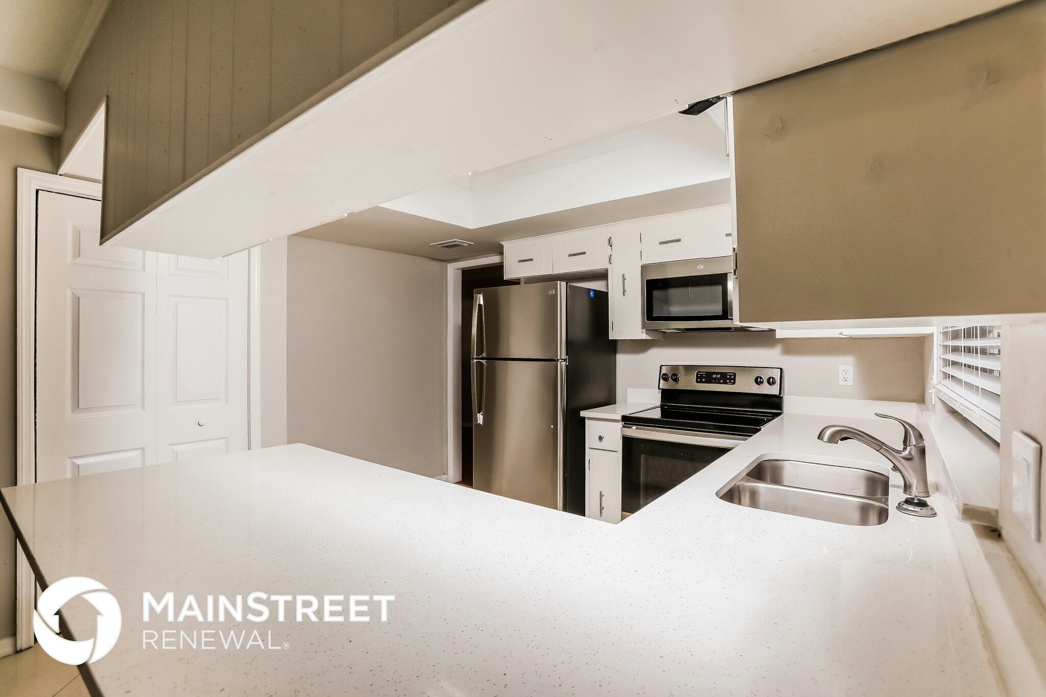 Building Photo - 106 Hillcrest Dr