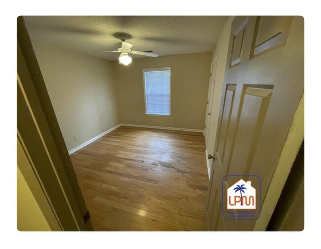 Building Photo - Spacious 3 Bedroom Home in Ridgeland, SC!