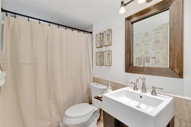 Building Photo - 4410 Brighton Pl