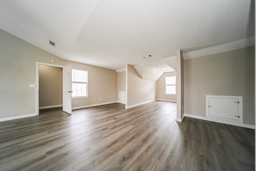 Building Photo - 6243 Sayler Park