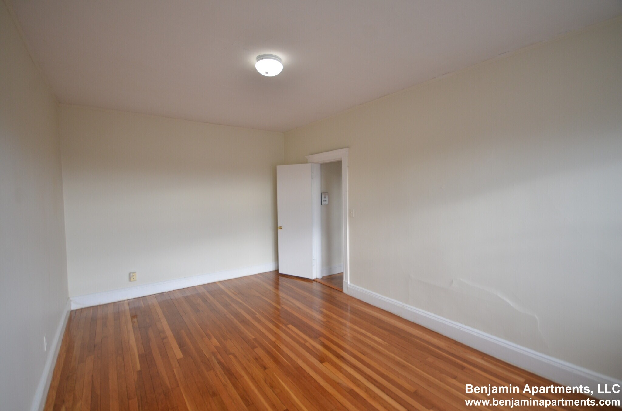 Building Photo - 1820 Commonwealth Ave