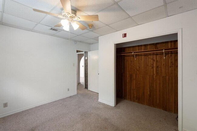 Building Photo - 4616 E Cesar Chavez St